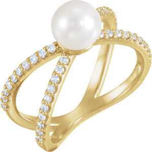 Ivy Pearl and Diamond Ring