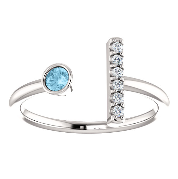 Lilac Aquamarine and Diamond Bar Ring
