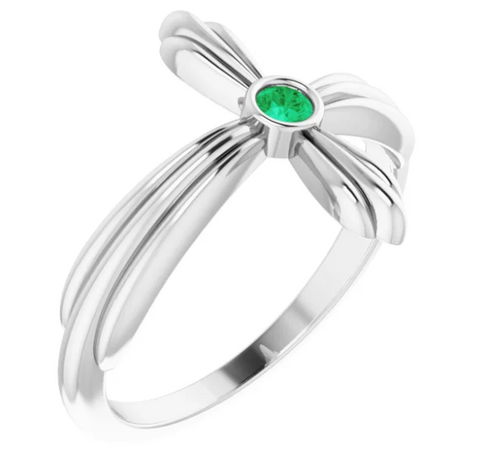 Daffodil Emerald Sideways Cross Ring