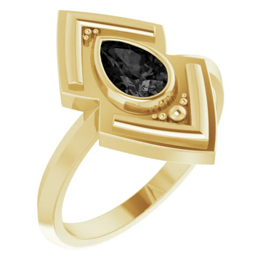 Dahlia Onyx Shield Ring